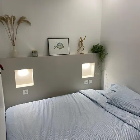 Bastille Bright Of 25 M2 *